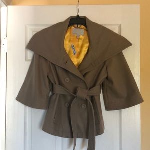 Tan short sleeved jacket/ coat